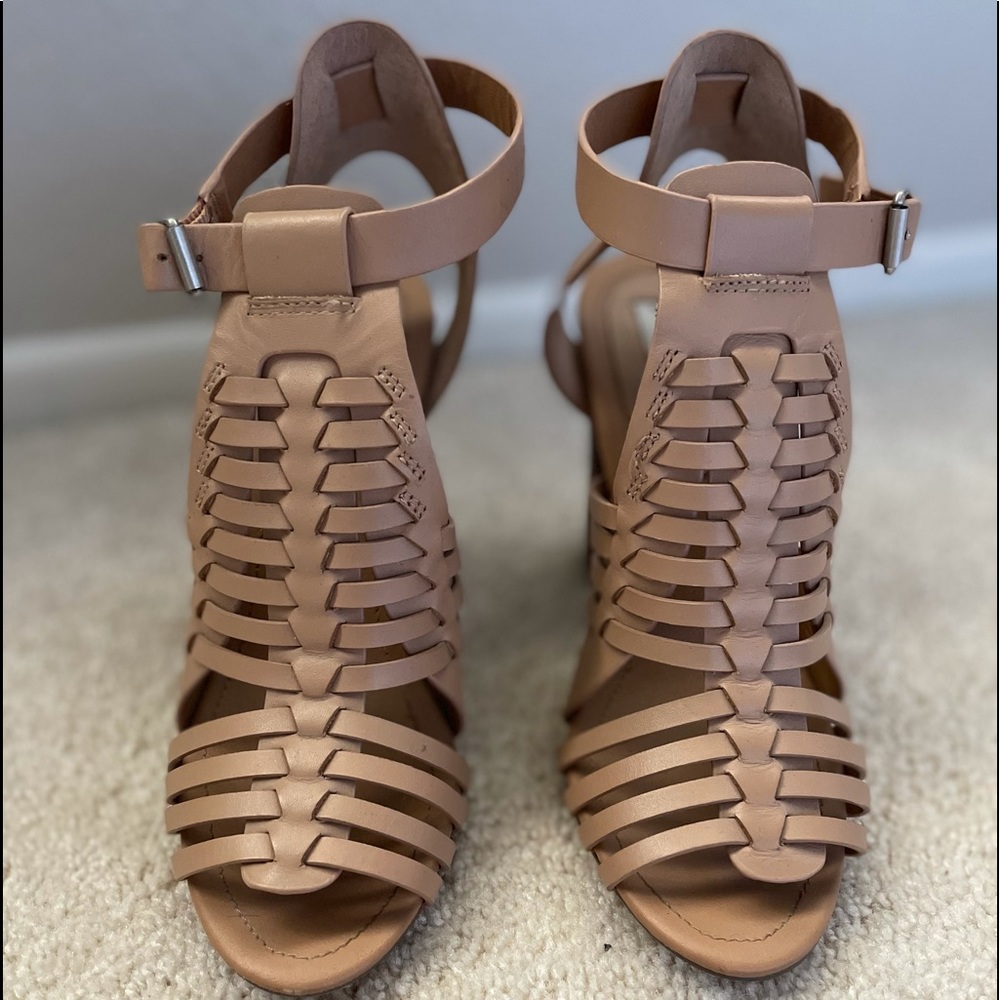 Steve Madden Tan Heel Sandals